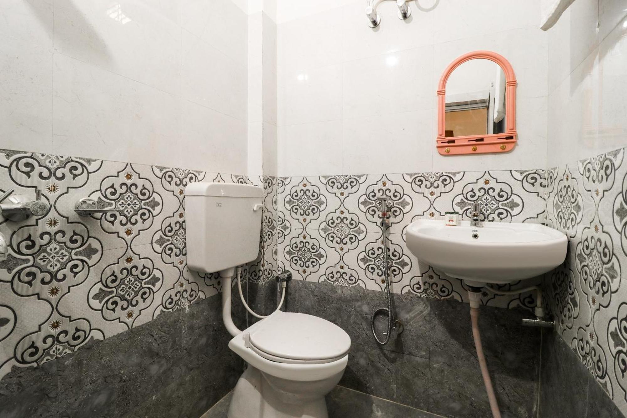 Hotel O New Suhani House Ramnagar  Екстер'єр фото